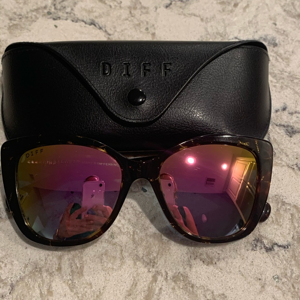 Diff Ruby Sunglasses